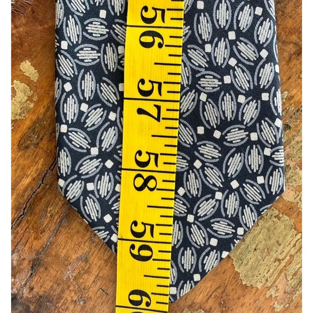 Valentino Garavani Gray Abstract Neat Pattern Silk Tie Made in Italy Designer - Picture 9 of 13
